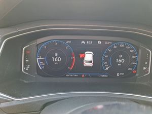 Volkswagen T-roc Sport 2.0 Tdi 110kw (150cv) - Foto 9