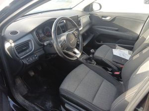 Kia Stonic 1.2 Dpi 62kw (84cv) Concept - Foto 8