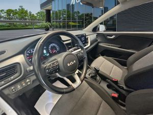 Kia Stonic 1.0 T-gdi 74kw (100cv) Mhev Imt Concept - Foto 8