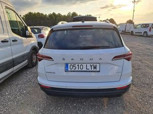 Skoda Karoq 2.0 Tdi 110kw (150cv) Dsg 4x4 Ambition - Foto 6