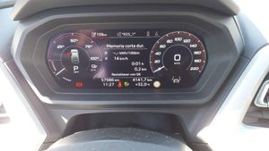Audi Q4 Black Line Edition 40 E-tron 150kw 82kwh - Foto 8