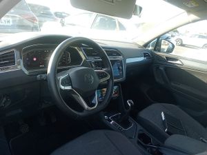 Volkswagen Tiguan Life 2.0 Tdi 110kw (150cv) - Foto 8