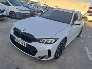 Bmw Series 3 330e Xdrive Touring - Foto 2