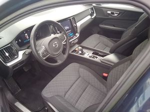 Volvo V60 2.0 B4 (d) Core Auto - Foto 8