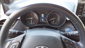Toyota C-hr 1.8 125h Active - Foto 8