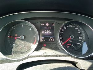 Volkswagen Passat Variant Executive 2.0 Tdi 110kw (150cv) - Foto 9