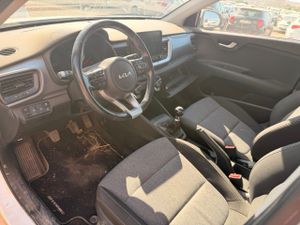 Kia Stonic 1.2 Dpi 62kw (84cv) Concept - Foto 8