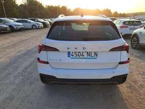 Skoda Kamiq 1.5 Tsi 110kw (150cv) Dsg Selection - Foto 6