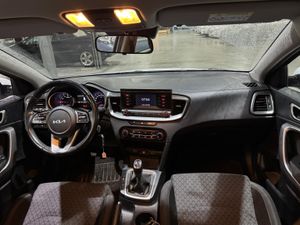 Kia Ceed 1.0 T-gdi 74kw (100cv) Concept - Foto 9