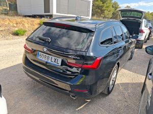 Bmw Series 3 330e Xdrive Touring - Foto 5