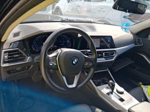 Bmw Series 3 330e Xdrive Touring - Foto 8