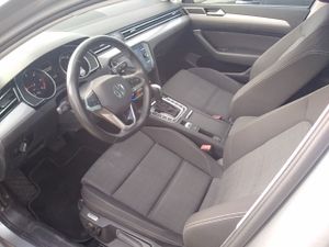 Volkswagen Passat Executive 2.0 Tdi 90kw (122cv) Dsg - Foto 8