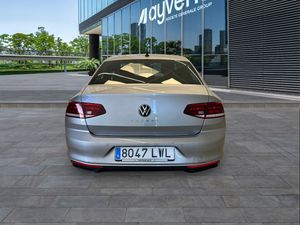 Volkswagen Passat Executive 2.0 Tdi 90kw (122cv) Dsg - Foto 6
