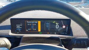 Ford Mustang Mach-e Awd 358kw Batería 98.8kwh Gt - Foto 7