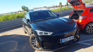 Ford Mustang Mach-e Awd 358kw Batería 98.8kwh Gt - Foto 5