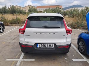 Volvo Xc40 1.5 T2 Momentum Core Auto - Foto 6