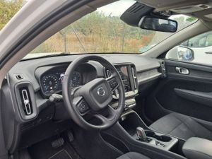 Volvo Xc40 1.5 T2 Momentum Core Auto - Foto 8