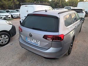 Volkswagen Passat Variant Executive 2.0 Tdi 90kw (122cv) D - Foto 5
