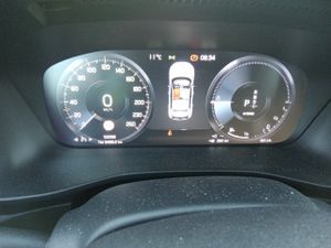 Volvo Xc40 (o) 1.5 T5 Twin Recharge Inscription Ex - Foto 9