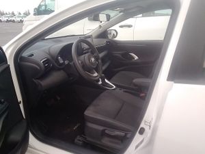 Toyota Yaris 1.5 120h Business Plus - Foto 8
