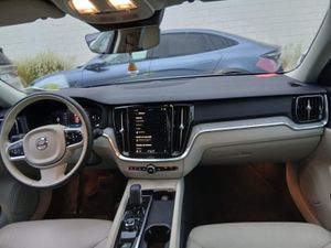 Volvo V60 Cross Country 2.0 B4 (d) Awd Core Auto - Foto 9