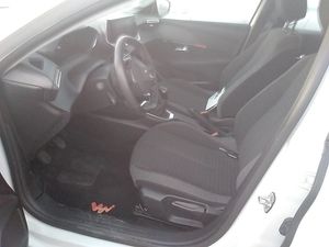 Peugeot 208 Puretech 55kw (75cv) Active - Foto 8