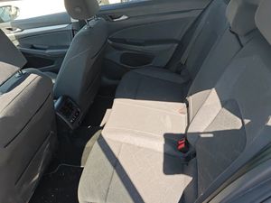 Volkswagen Golf Life 2.0 Tdi 85kw (115cv) Dsg Variant - Foto 9