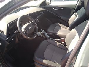 Kia Niro 1.6 Gdi Phev 135kw (183cv) Drive - Foto 8
