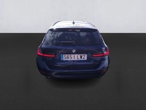 Bmw Series 3 318d Auto.touring - Foto 6