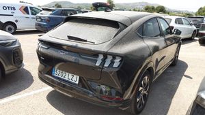 Ford Mustang Mach-e Awd 198kw Batería 75.7kwh - Foto 4