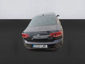 Volkswagen Passat Executive 2.0 Tdi 110kw (150cv) - Foto 6