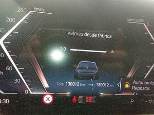 Bmw Series 3 318d Auto.touring - Foto 9