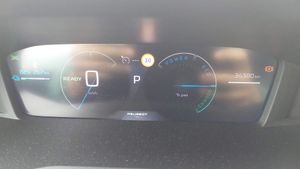 Peugeot 2008 Eléctrico Allure 136 (100kw) - Foto 7