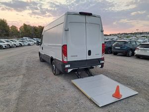 Iveco Daily 35s 18h V 3520l/h2 12 M3 - Foto 8