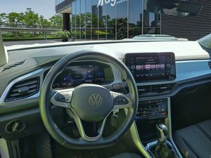 Volkswagen T-roc Life 1.5 Tsi 110kw (150cv) Dsg - Foto 8