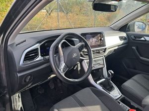 Volkswagen T-roc Life 2.0 Tdi 85kw (115cv) - Foto 8