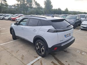 Peugeot 2008 Allure Puretech 100 S&s 6 Vel. Man - Foto 7