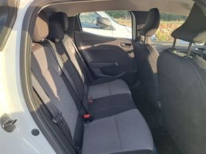Renault Clio Evolution Dci 100 (74kw) - Foto 9