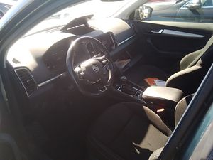Skoda Karoq 2.0 Tdi 110kw (150cv) Dsg 4x4 Ambition - Foto 8
