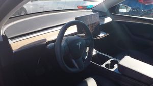Tesla Model Y Tracción Trasera Rwd - Foto 6