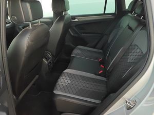 Volkswagen Tiguan R-line 2.0 Tdi 110kw (150cv) Dsg - Foto 9