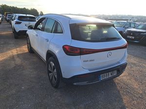Mercedes Eqa 250 - Foto 7