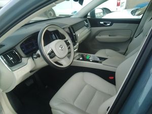 Volvo Xc60 2.0 T6 Awd Recharge Core Auto - Foto 8