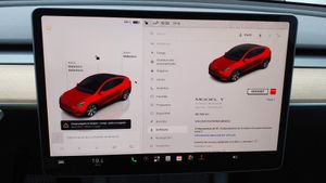 Tesla Model Y Gran Autonomía 4wd - Foto 8