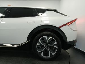 Kia EV6 Air 77,4kWh 168kW RWD (Long Range) - Foto 16