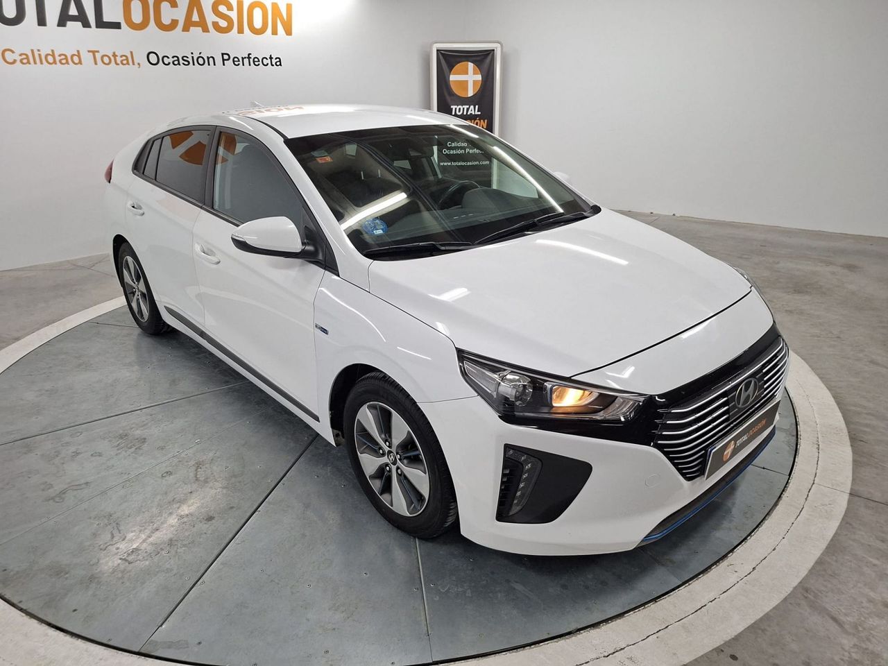 Hyundai IONIQ 1.6 GDI PHEV Klass DT - Foto 1