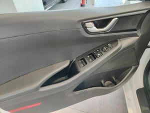 Hyundai IONIQ 1.6 GDI PHEV Klass DT - Foto 21