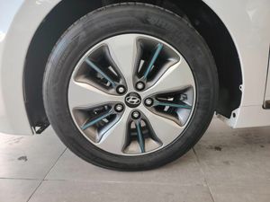 Hyundai IONIQ 1.6 GDI PHEV Klass DT - Foto 17