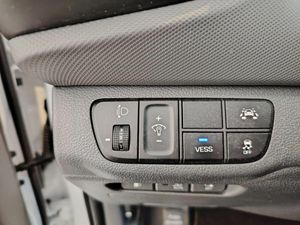 Hyundai IONIQ 1.6 GDI PHEV Klass DT - Foto 25