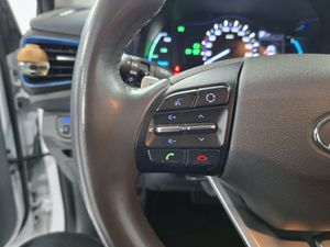 Hyundai IONIQ 1.6 GDI PHEV Klass DT - Foto 17